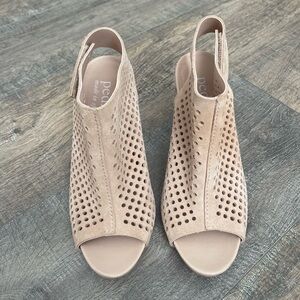 New Pedro Garcia Yinon Sandal size 7
